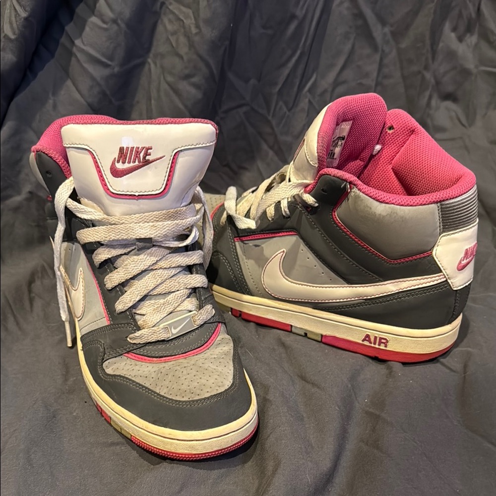 Nike Women's High-Top Sneakers - Gray and Pink